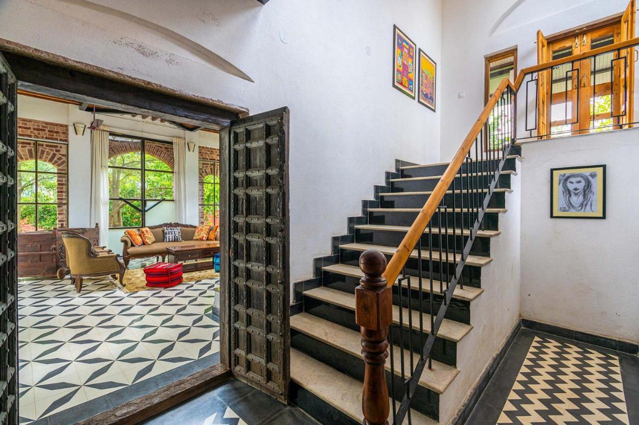 Stayvista'S Peepal Haveli - Rustic Kothi With Terrace, Breathtaking View & Bonfire Narainpur  外观 照片